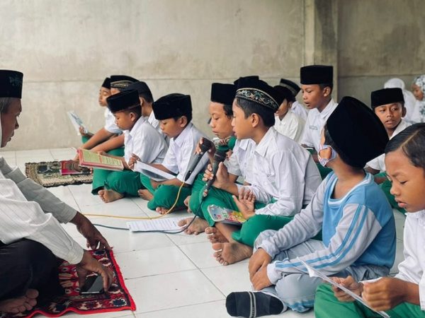 Sholat Dhuha bersama